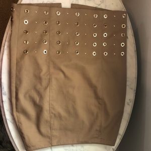 White House Black Market size 2 skirt.